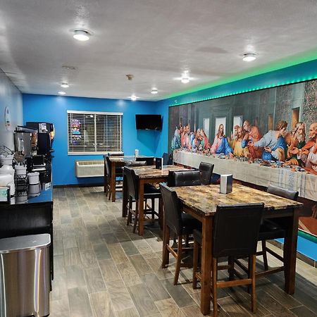 Super Star Inn & Suite Lincoln Crete ภายนอก รูปภาพ